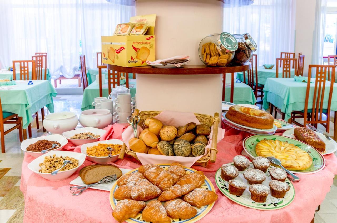 Hotel Di Giovanni 비비오네 외부 사진